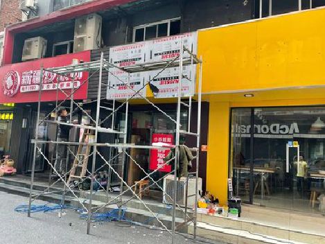 广水市制作广告招牌如何避免它发黄？